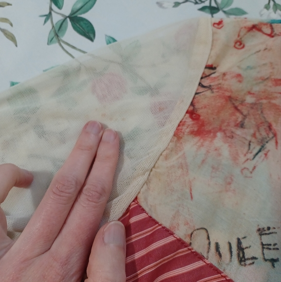 Save the Queen mixed media button front top sailboat print mesh 3/4 sleeves LG - Picture 13 of 14